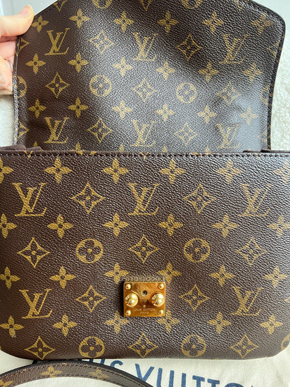 Louis Vuitton Pochette Metis Monogram (RRP £2,020)