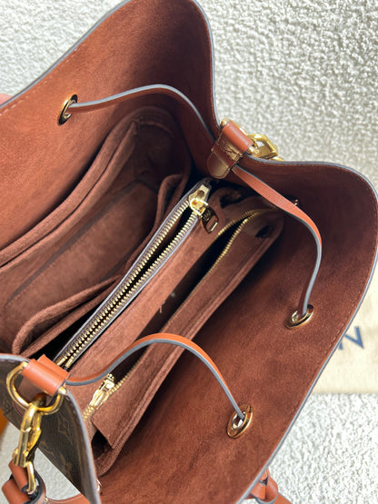 Louis Vuitton Neo Noe Monogram Caramel (RRP £1,560)