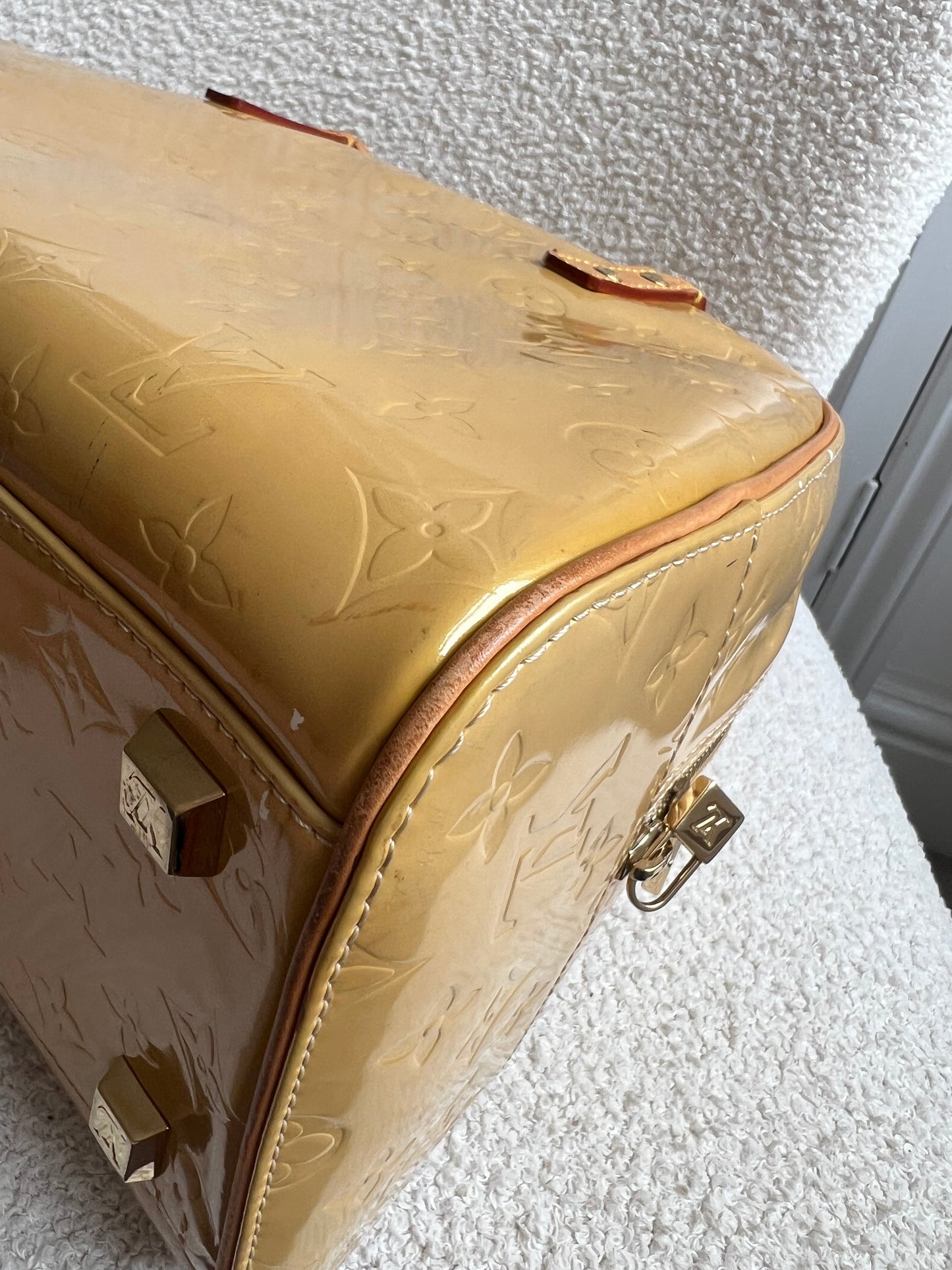 Louis Vuitton Tompkins Square Bag Pearl Monogram Vernis