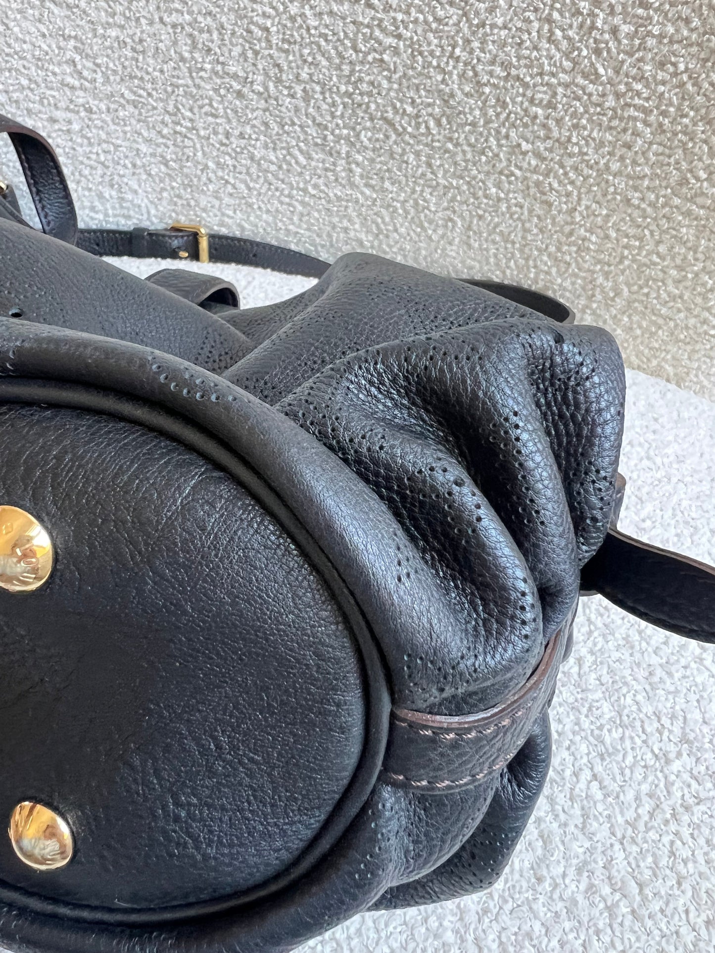 Louis Vuitton Black Monogram Mahina Leather Shoulder Bag
