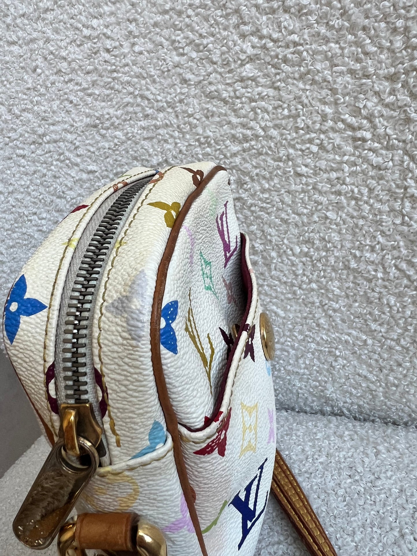 Louis Vuitton Rift Bag White Multicolore Takashi
