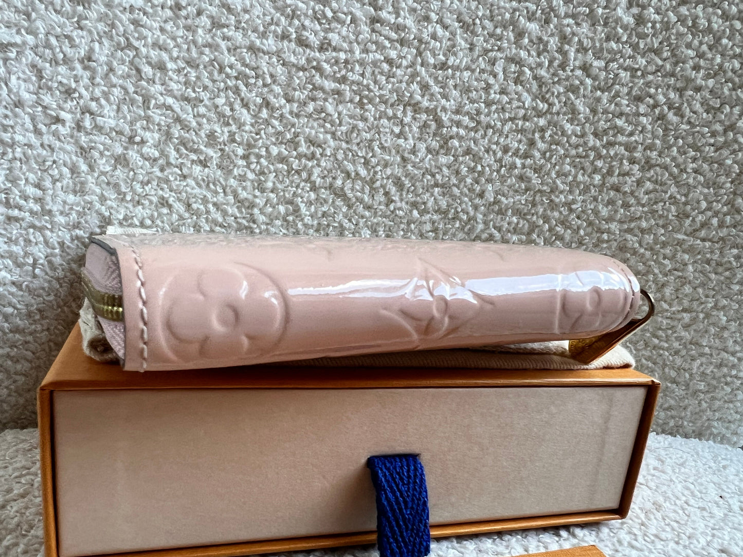 Louis Vuitton Zippy Coin Purse in Rose Ballerine Vernis Patent (RRP £420)