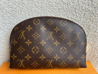 Louis Vuitton Cosmetic Pouch GM Monogram (RRP £495)