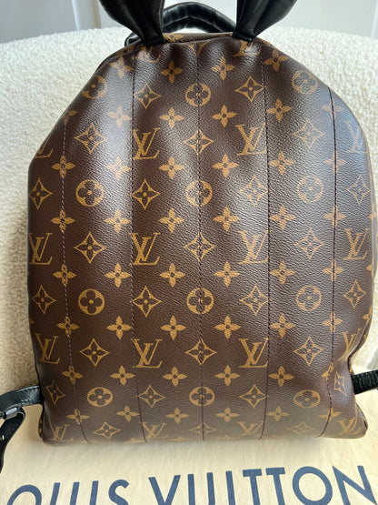 Louis Vuitton Palm Springs MM Backpack (RRP £2,090)