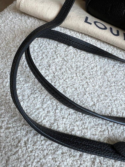 Louis Vuitton Saintonge Black Empreinte