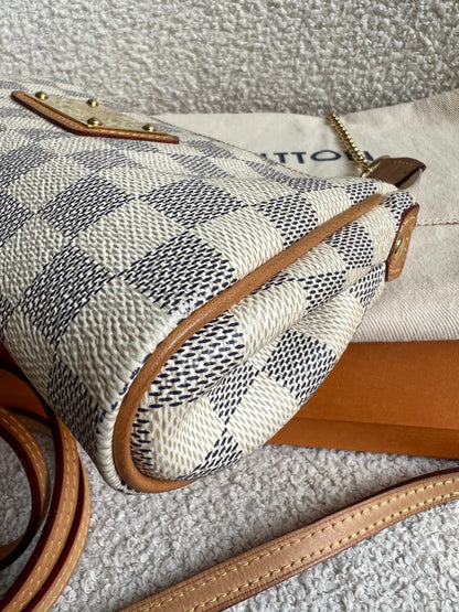 Louis Vuitton Eva Clutch Damier Azur