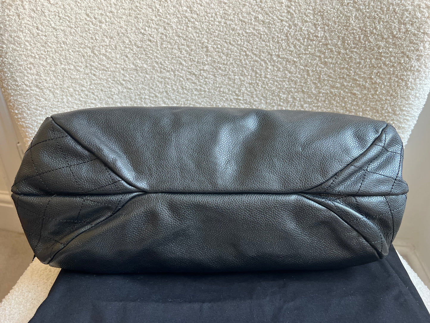 Chanel Vintage Caviar Timeless CC Chain Tote