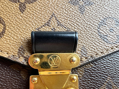 Louis Vuitton Pochette Metis Reverse Monogram (RRP £2,020)