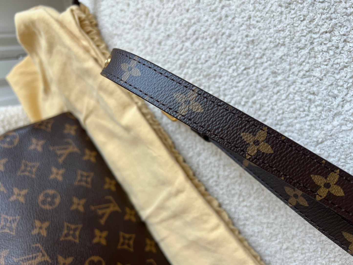 Louis Vuitton Pallas Tote in Monogram and Fuchsia (RRP £1960)