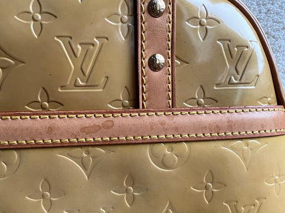 Louis Vuitton Tompkins Square Bag Pearl Monogram Vernis