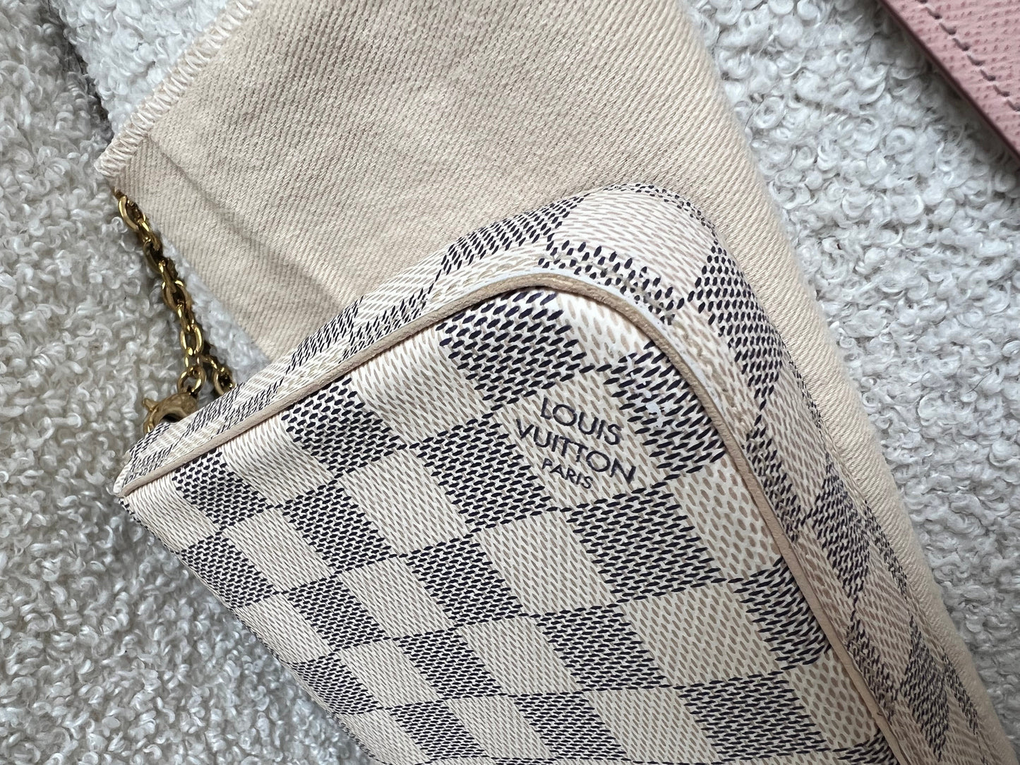 Louis Vuitton Felicie Pochette Damier Azur (RRP £1110)