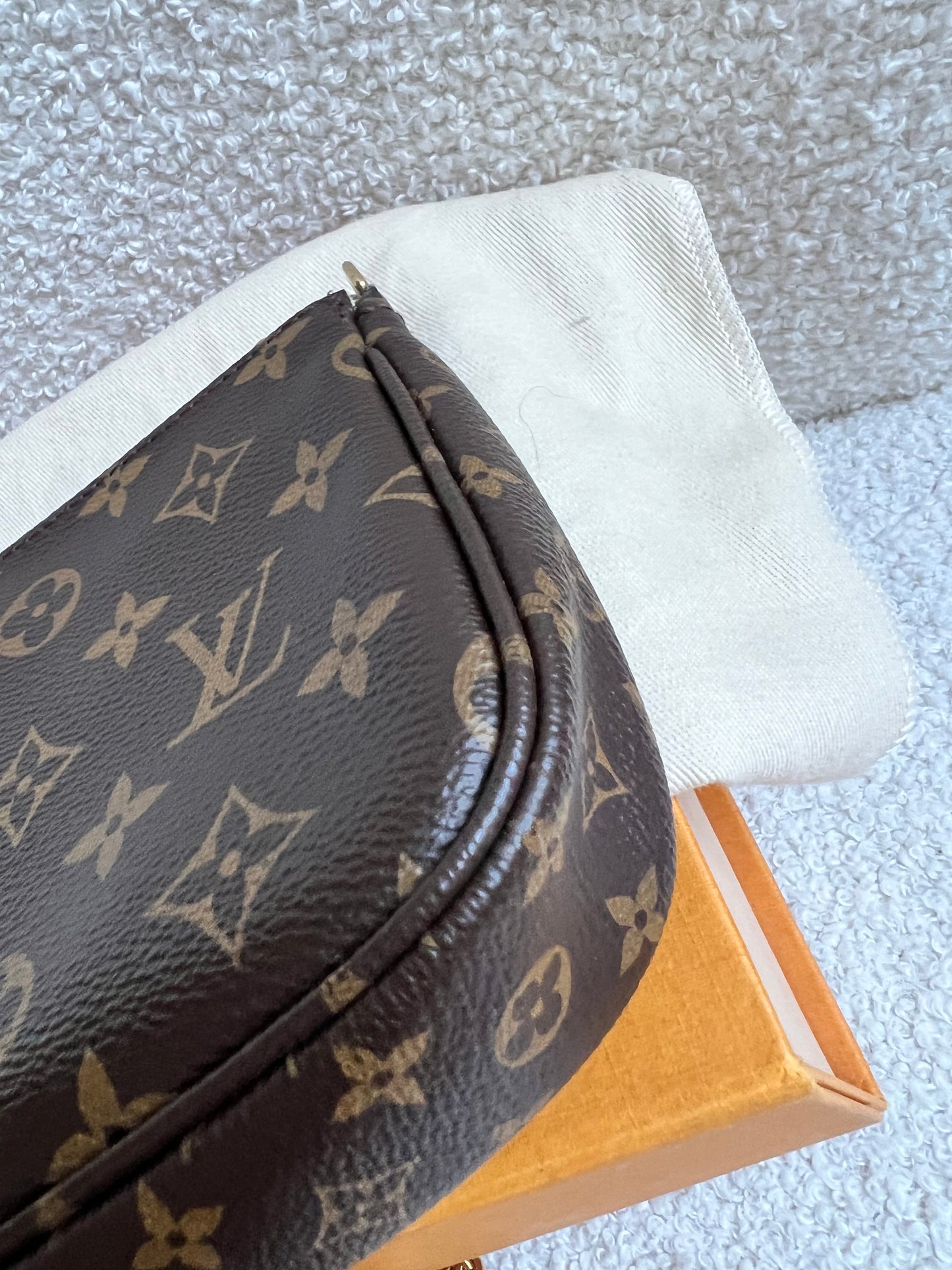 Louis Vuitton Multi Pochette Accessoires Rose Chiaro (RRP £2030)