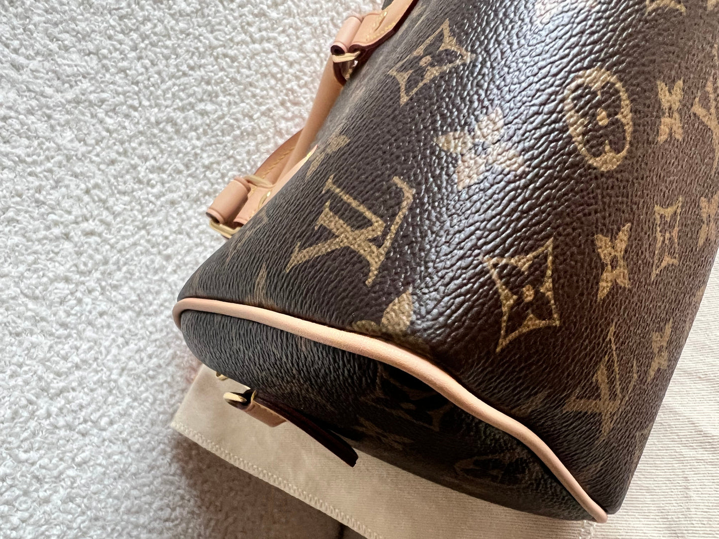 Louis Vuitton Speedy Monogram Bandouliere 20 (RRP £1650)