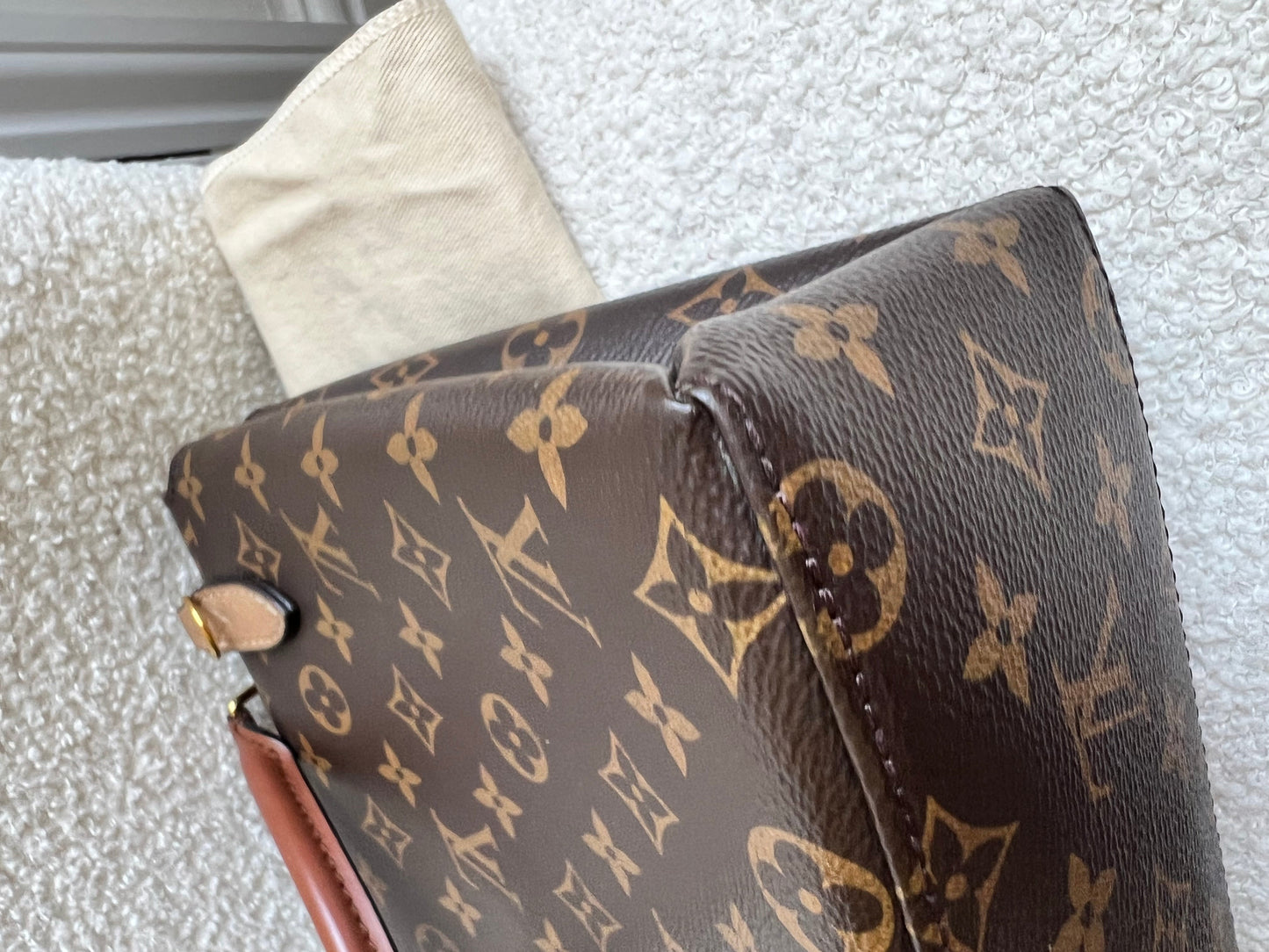 Louis Vuitton Marignan Monogram Sesame (RRP £1580)