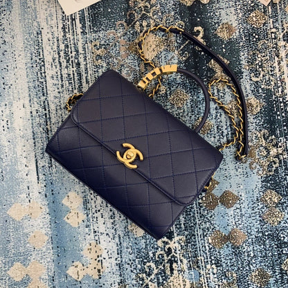 Chanel Luxury Handbag Style 498