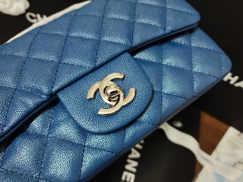 Chanel Luxury Handbag Style 222