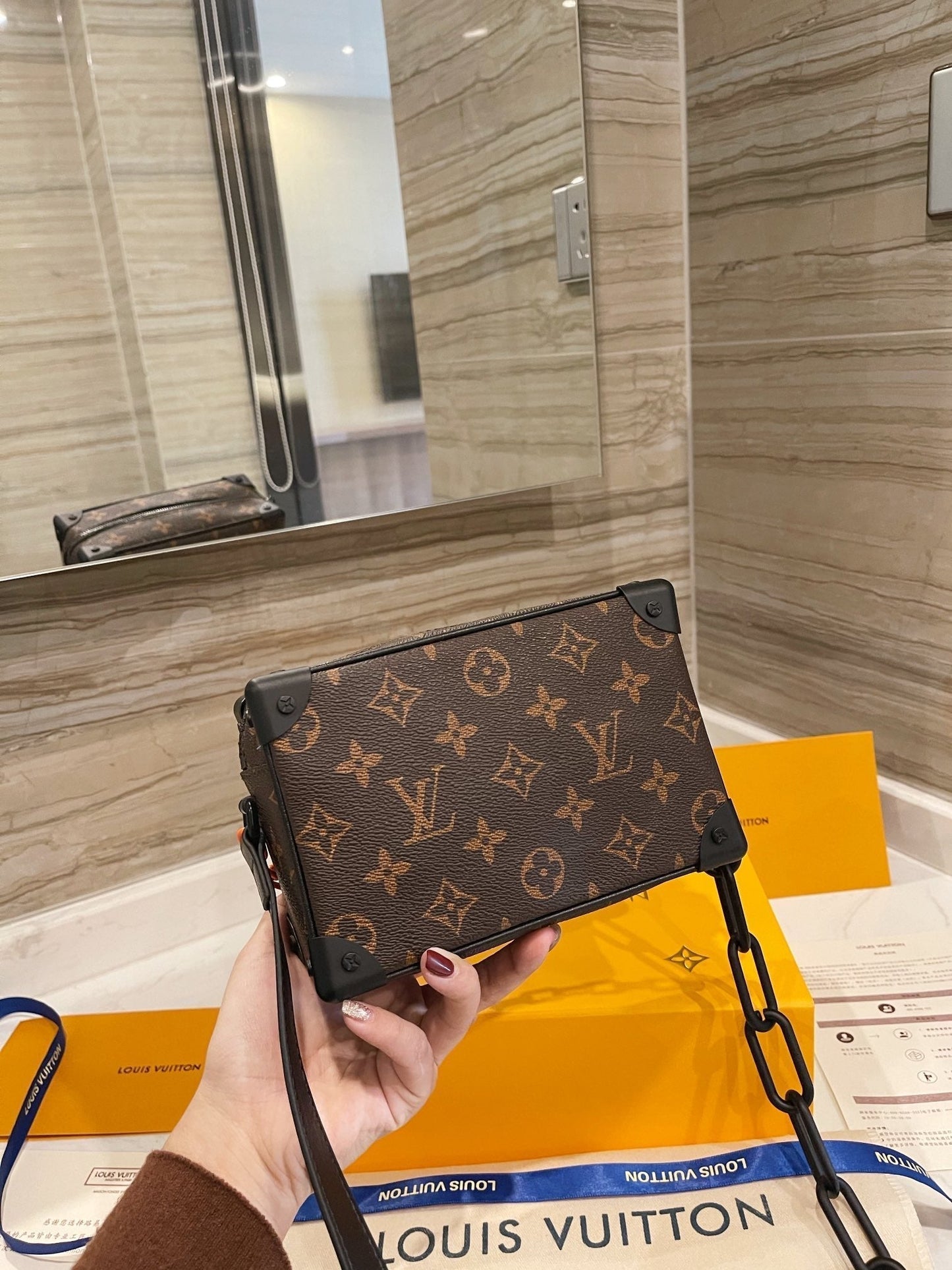 Designer Handbags Louis Vuitton 087