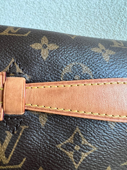 Louis Vuitton Bumbag in Monogram Canvas