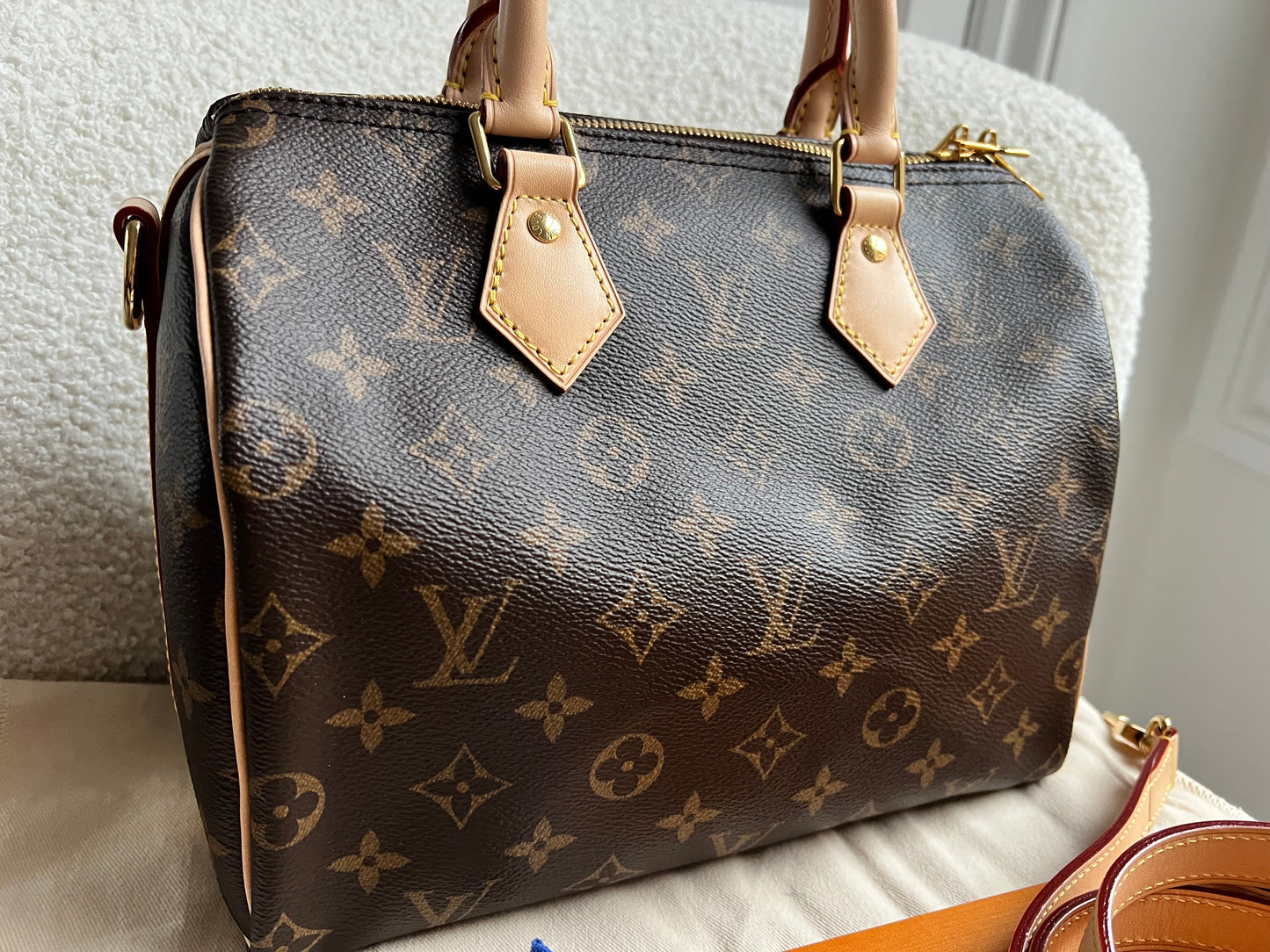 Louis Vuitton Speedy 25 Bandouliere Monogram (RRP £1,440)