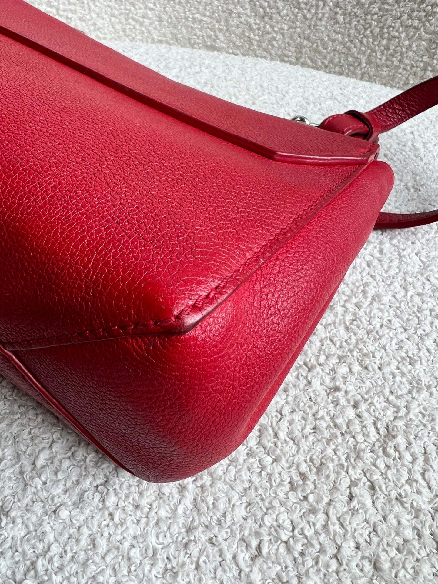 Louis Vuitton Red Mylockme II BB Bag