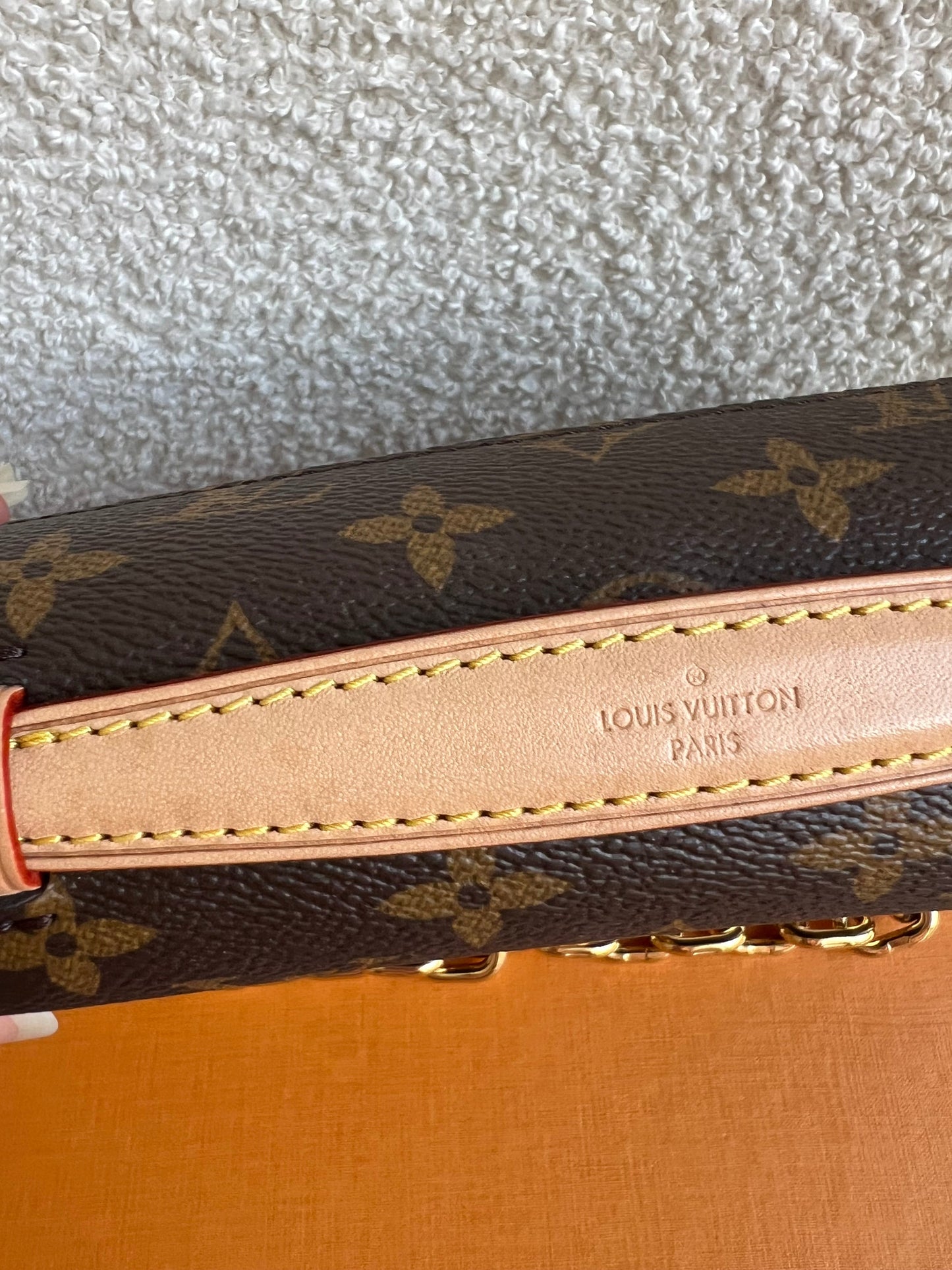 Louis Vuitton Pochette Metis East West Monogram (RRP £2,270)