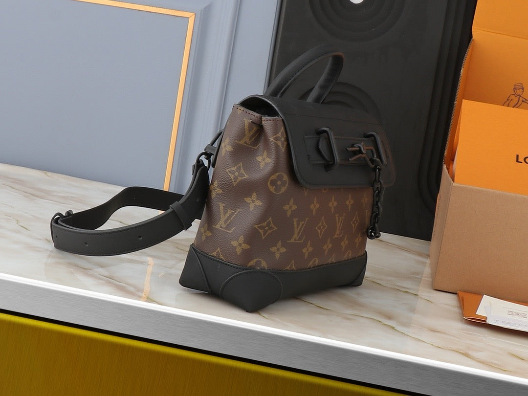 LV Steamer Crossbody Bag