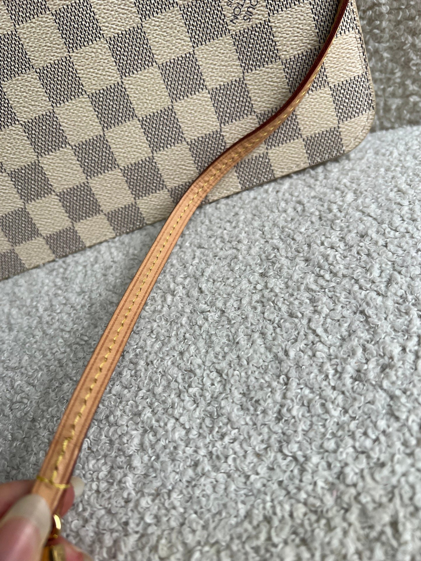 Louis Vuitton Pouch (from Neverfull) in Damier Azur