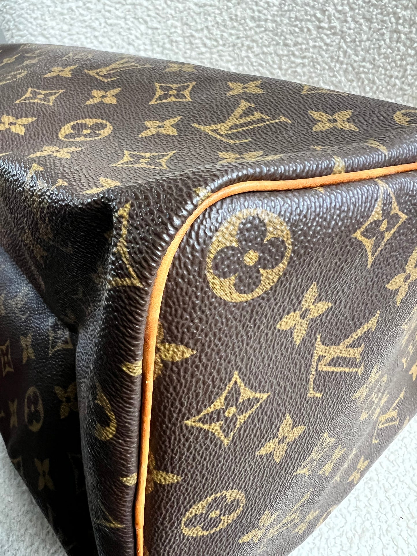 Louis Vuitton Speedy 35 Monogram Canvas