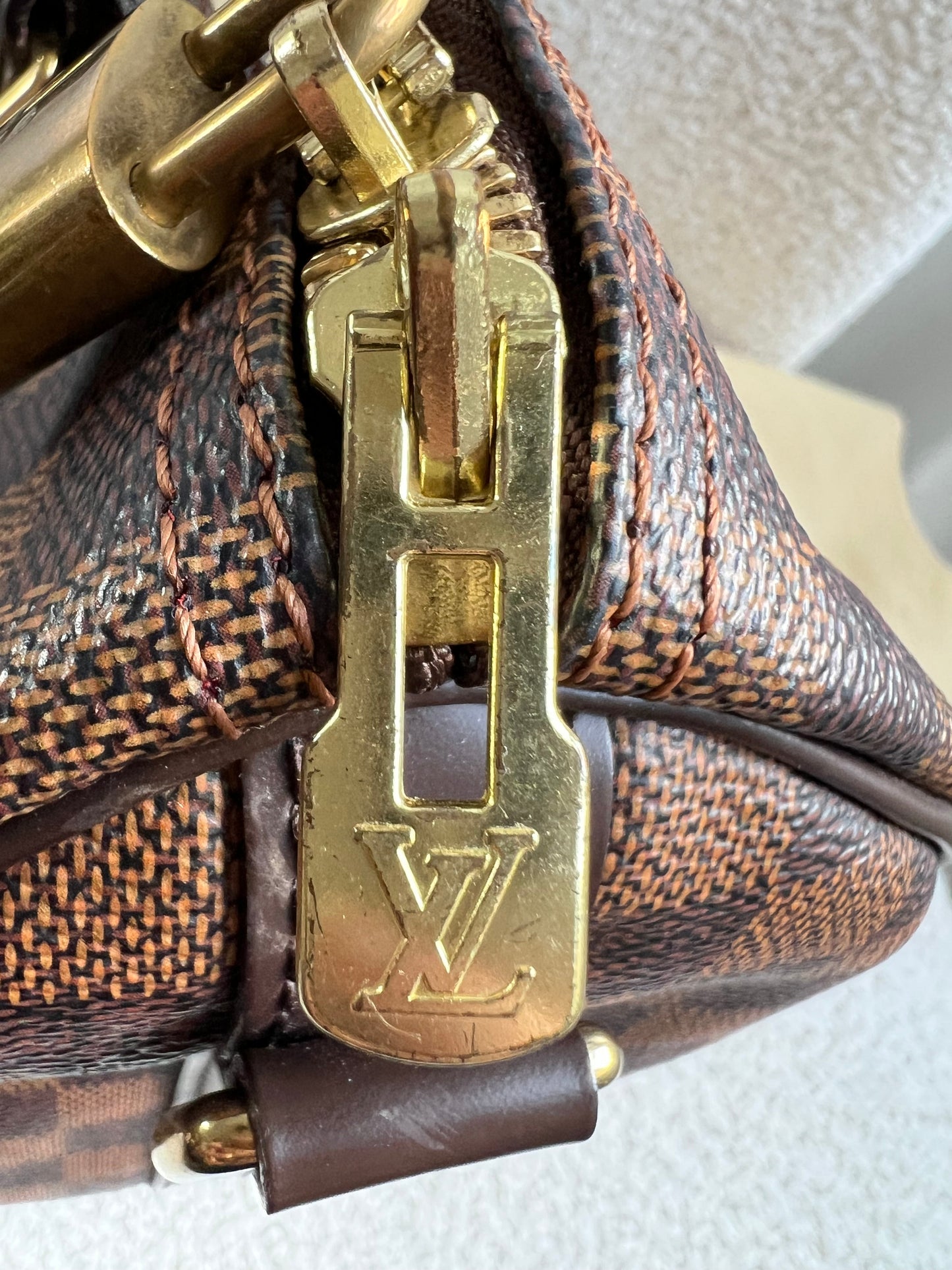 Louis Vuitton Speedy Bandouliere 30 Damier Ebene (RRP £1490)