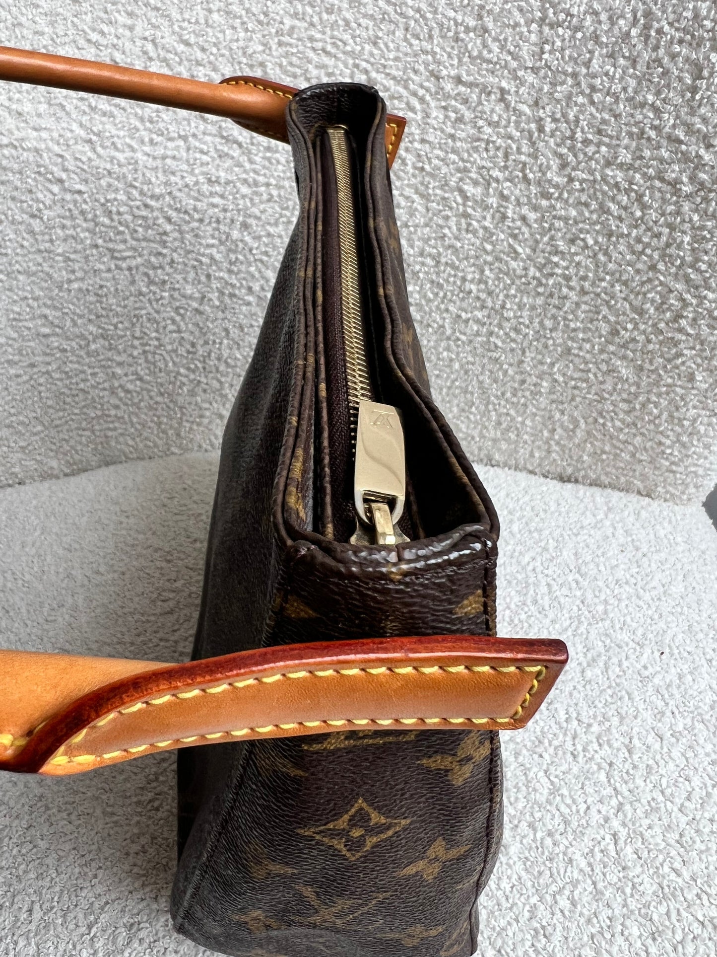 Louis Vuitton Looping MM Monogram