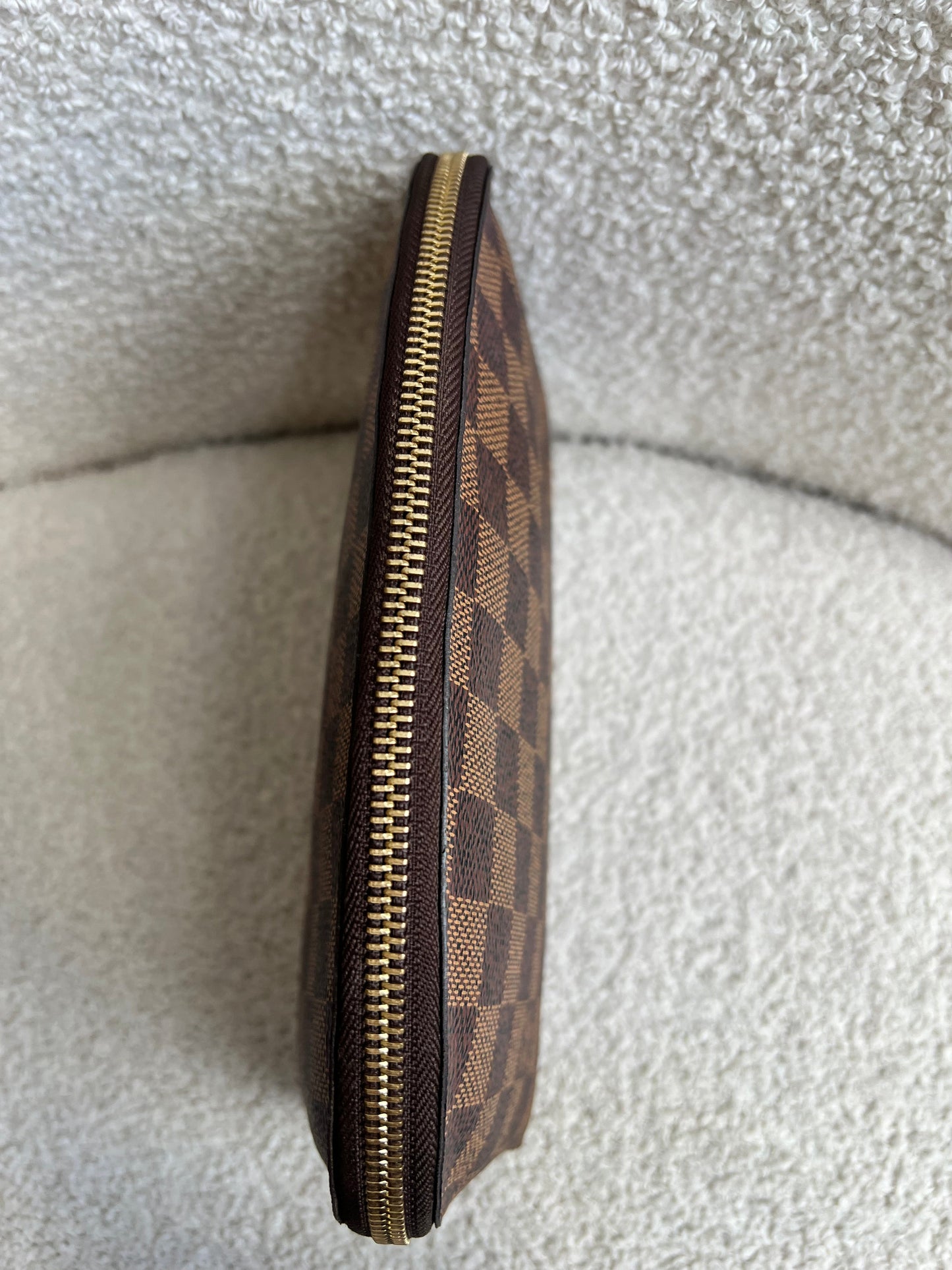 Louis Vuitton Cosmetic Pouch MM Damier Ebene (RRP £495)