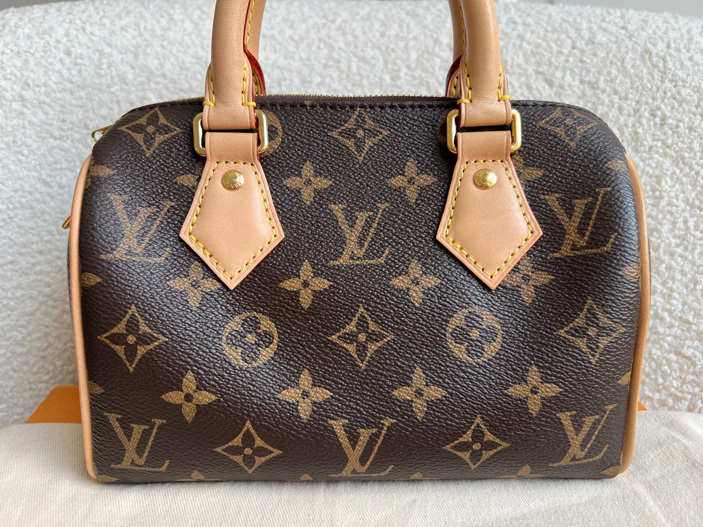 Louis Vuitton Speedy Monogram Bandouliere 20 (RRP £1680)