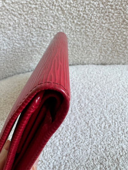 Louis Vuitton Sarah Continental Flap Wallet in Red Epi