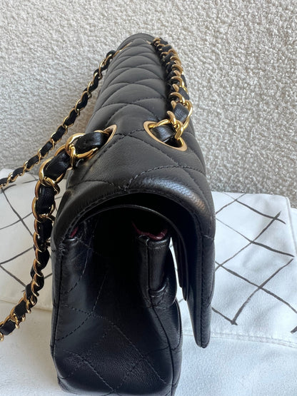 Chanel Medium Classic Flap in Black Lambskin Gold hardware (RRP £9090)