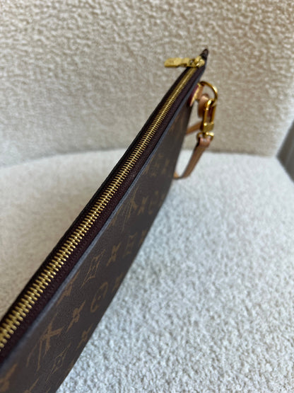 Louis Vuitton Pouch (from Neverfull) in Monogram