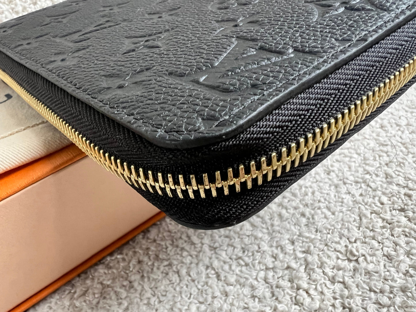 Louis Vuitton Zippy Wallet in Black Empreinte (RRP £790)