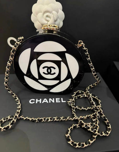 Chanel Luxury Leather Black Clutch Style 9