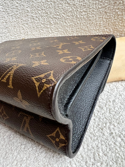 Louis Vuitton Victoire Monogram and Black (RRP £2000)