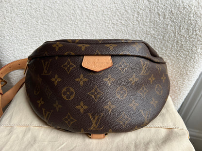Louis Vuitton Bumbag in Monogram Canvas