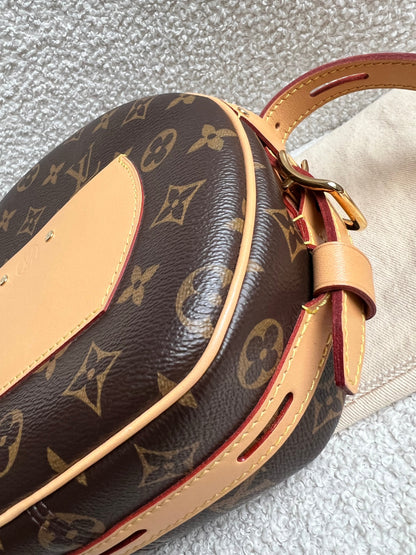 Louis Vuitton Boite Chapeau Souple MM (RRP £2320)