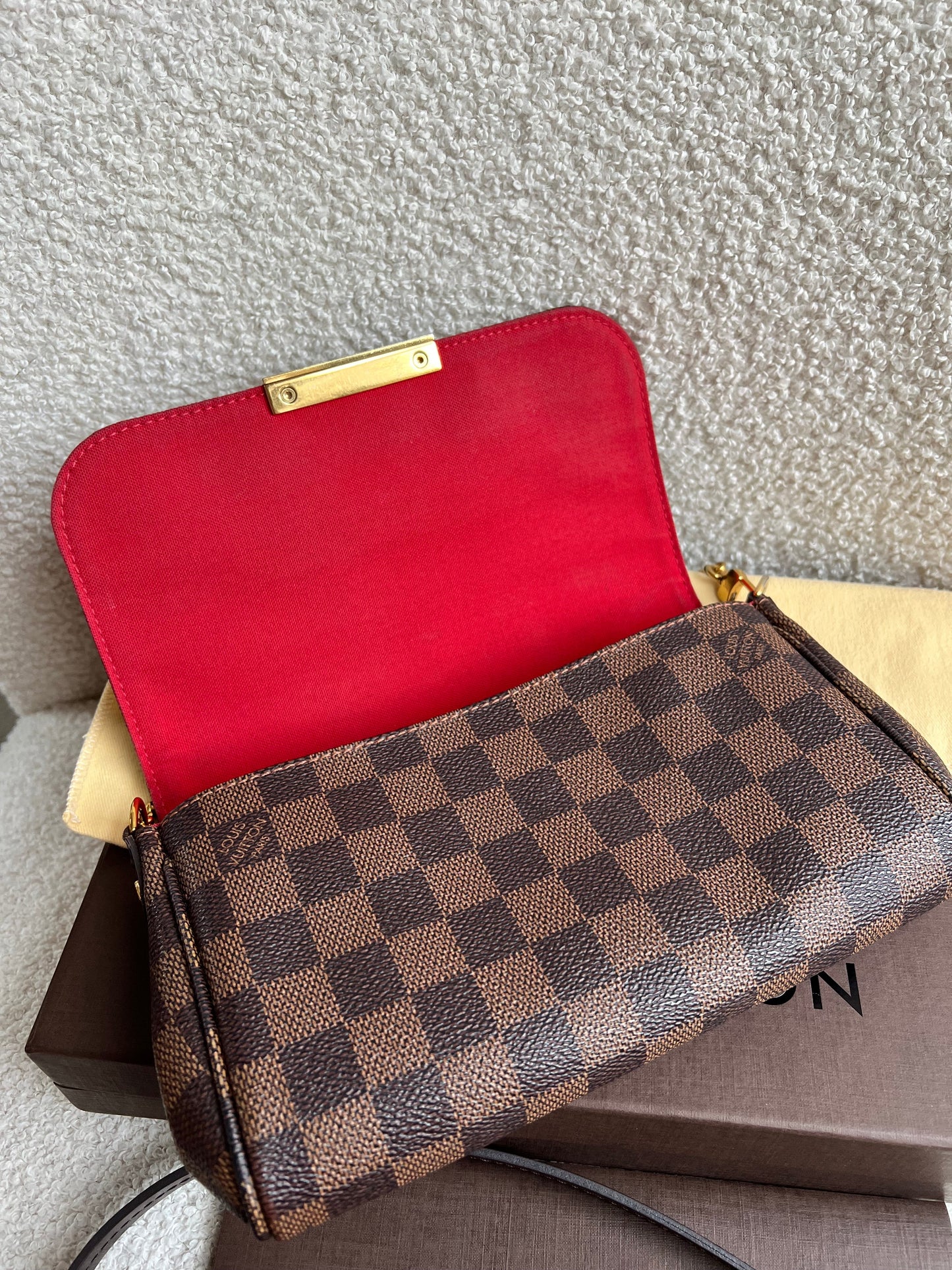 Louis Vuitton Favorite PM Damier Ebene