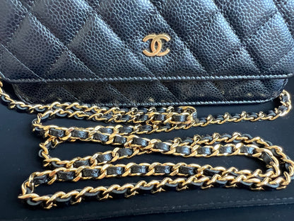 Chanel Black Caviar Wallet on Chain (RRP £2,930)