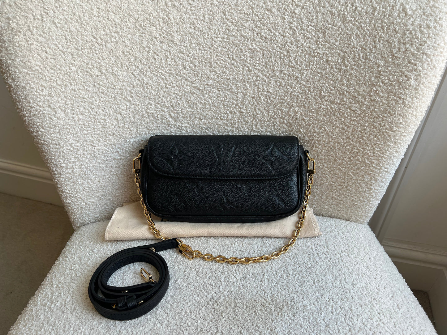 Louis Vuitton Ivy Wallet on Chain Bag Black Empreinte (RRP £1,490)