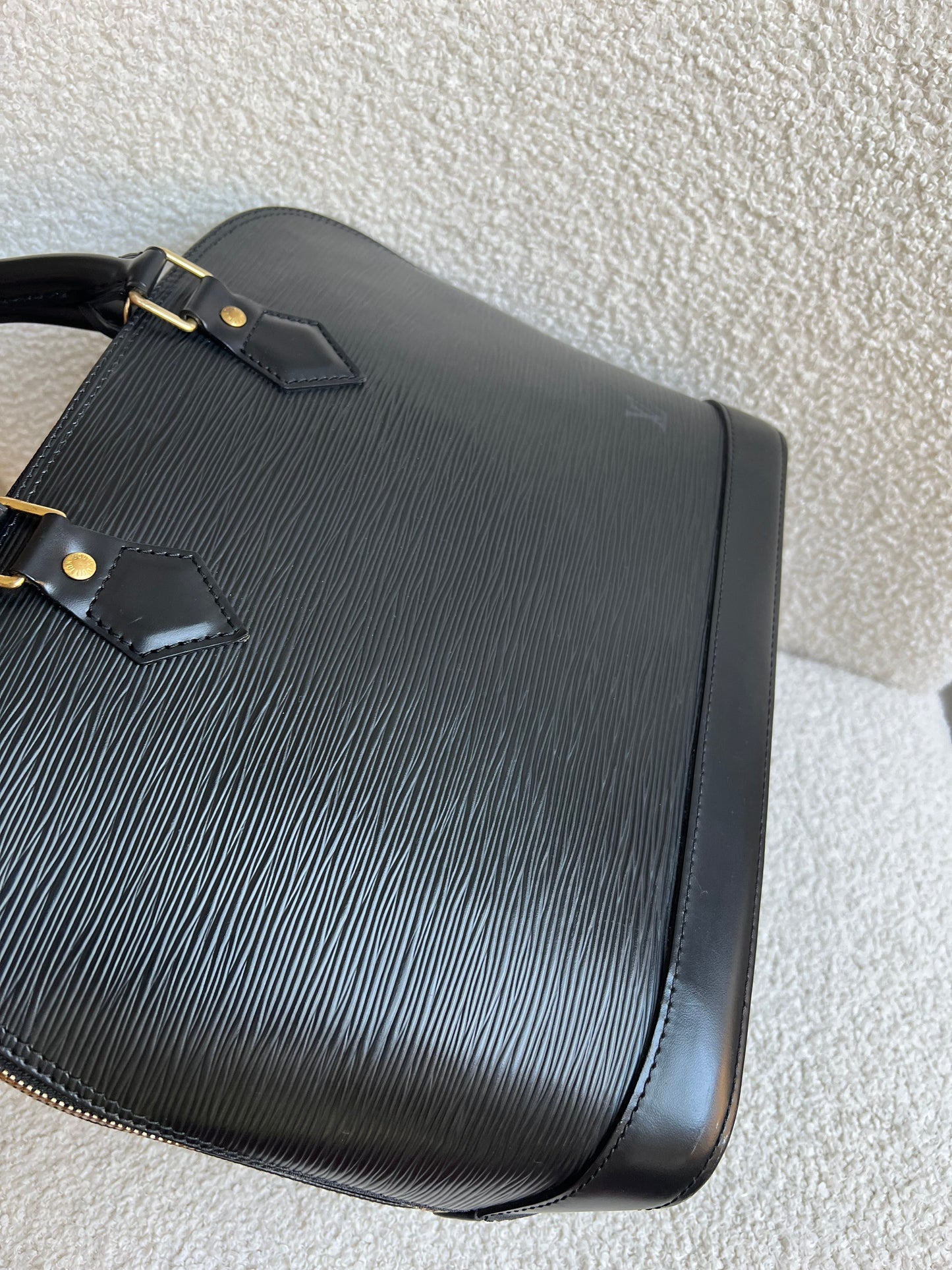 Louis Vuitton Alma PM Black Epi