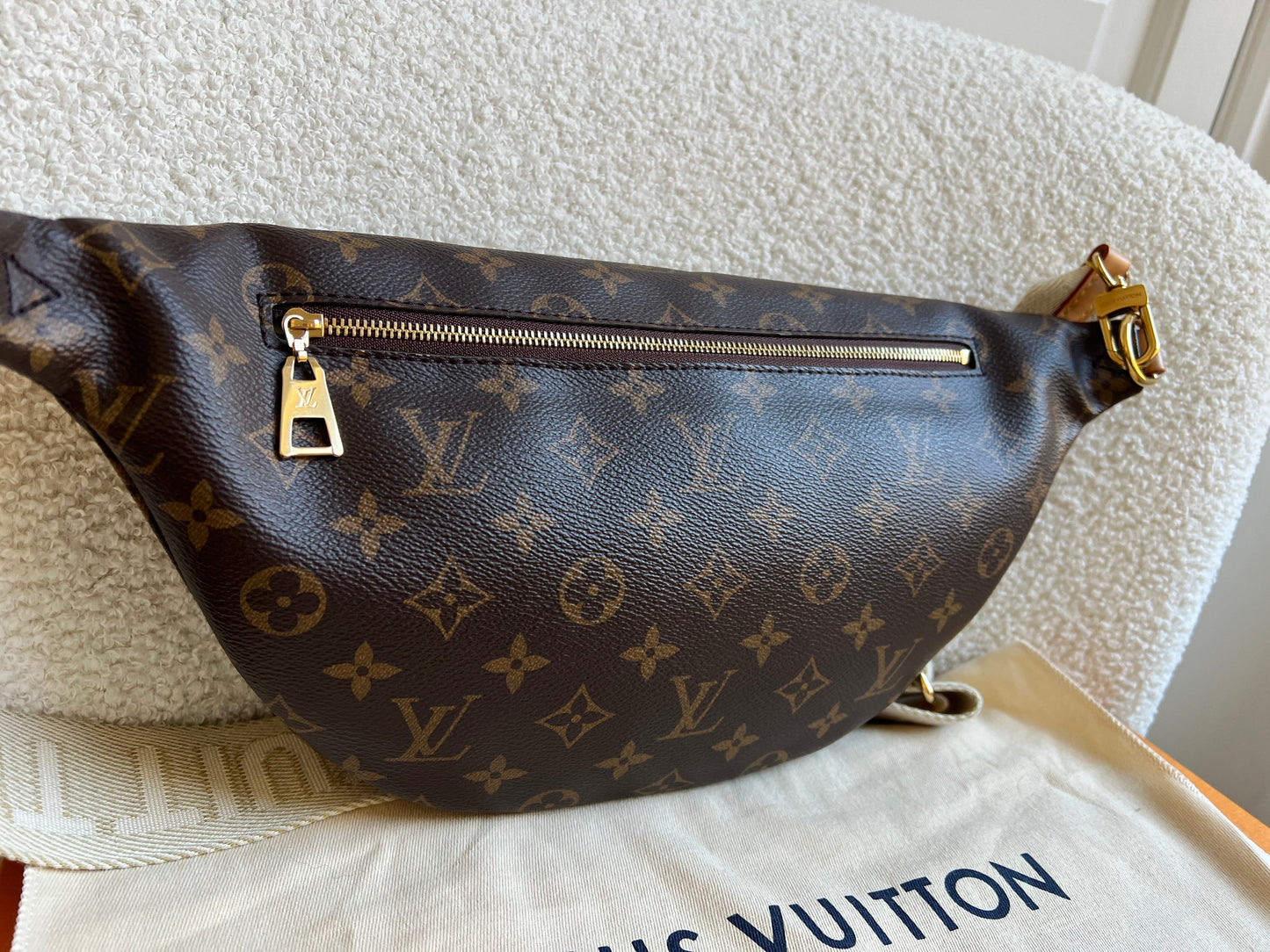 Louis Vuitton High Rise Bumbag in Monogram Canvas (RRP £1470)