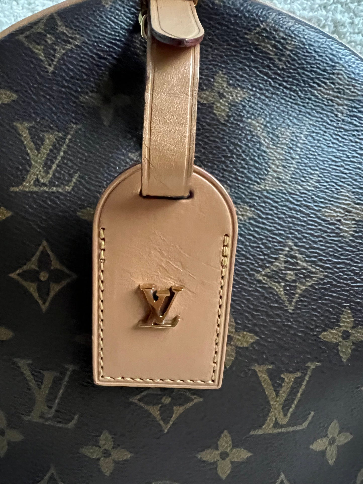 Louis Vuitton Boite Chapeau Souple MM (RRP £2320)