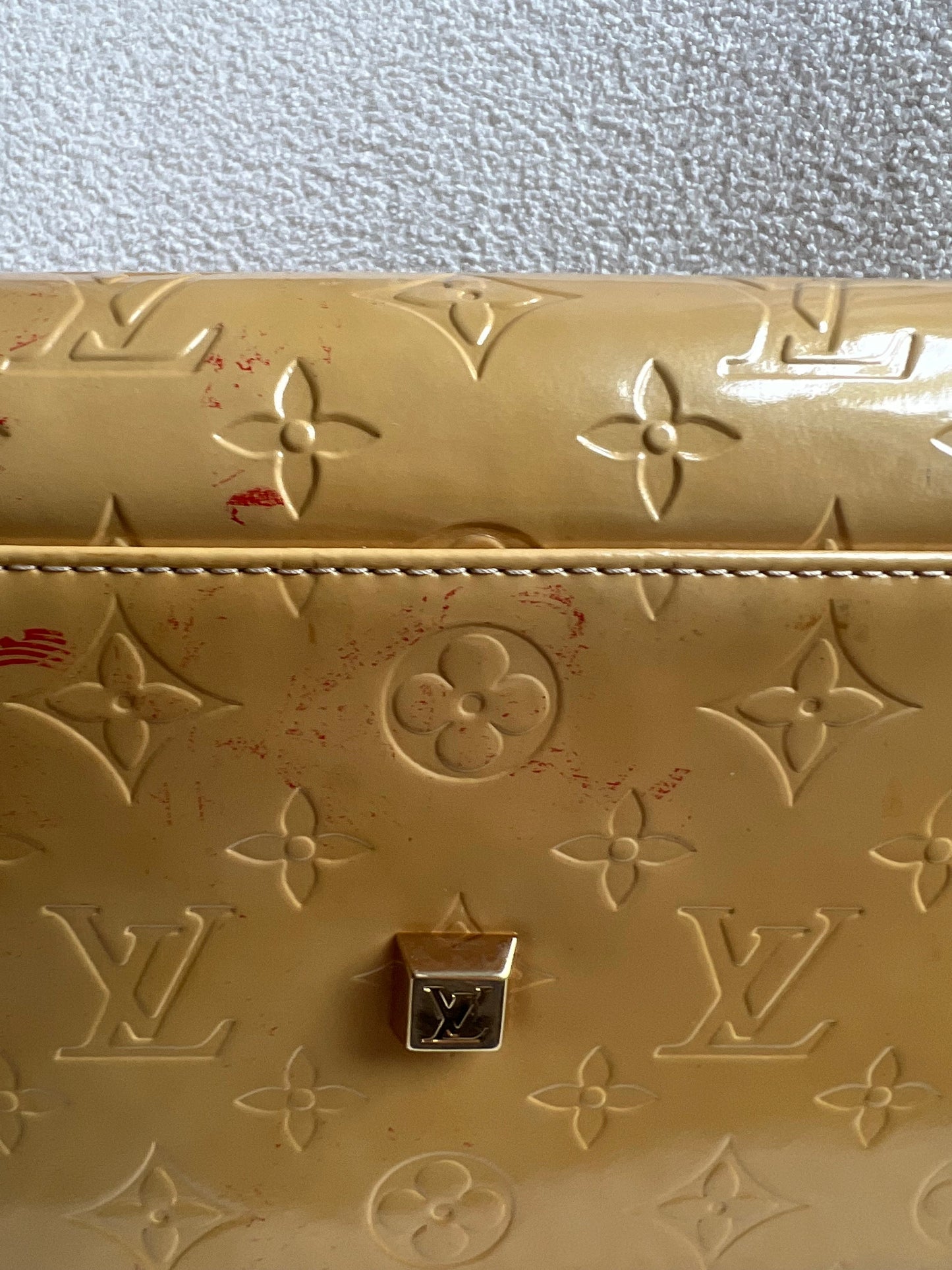 Louis Vuitton Tompkins Square Bag Pearl Monogram Vernis