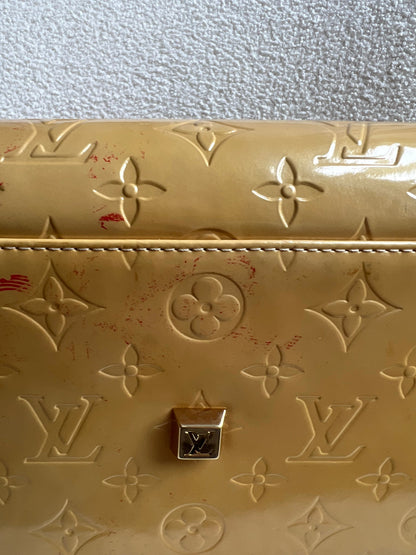 Louis Vuitton Tompkins Square Bag Pearl Monogram Vernis