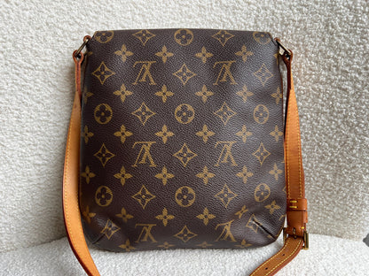 Louis Vuitton Musette Salsa PM (short strap version)