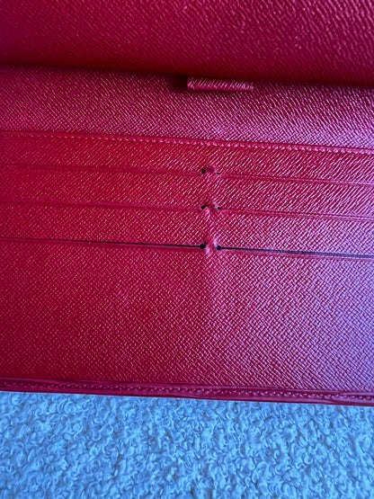 Louis Vuitton Sarah Continental Flap Wallet in Red Epi